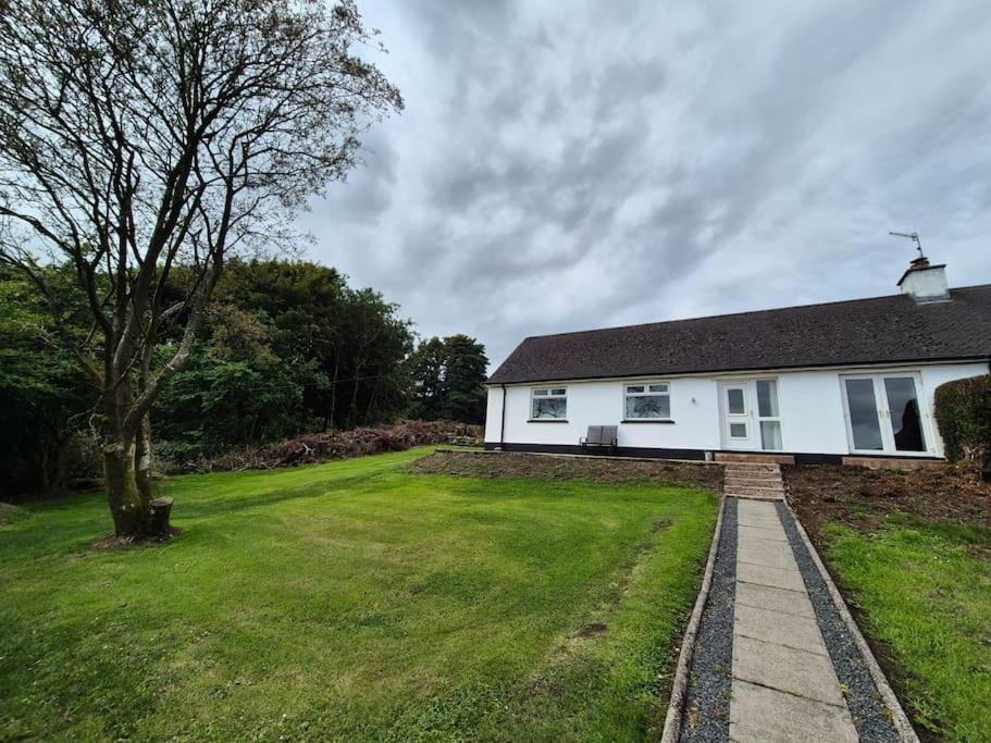 Bracken Cottage Ballyeaston Exterior photo